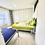 Family With View | 73 Apartment *